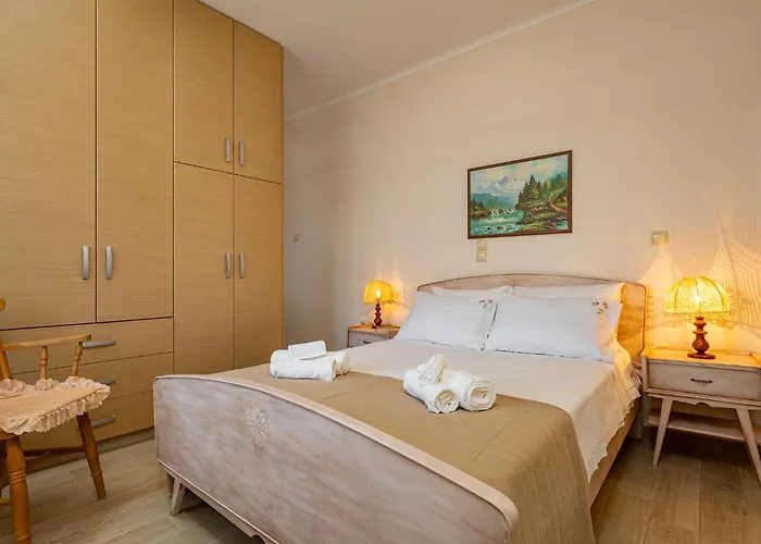 Happy And Cozy In Kiato * Moulkion